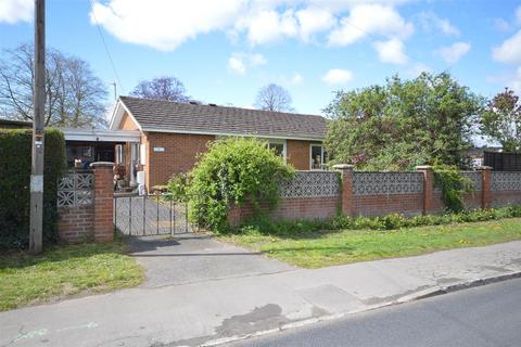 2 bedroom bungalow for sale, Hereford HR4