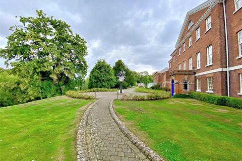 2 bedroom ground floor flat for sale, Hereford HR1