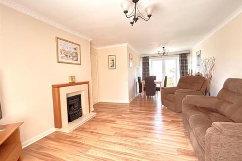 33 Loder Drive, Hereford, HR1 1DS
