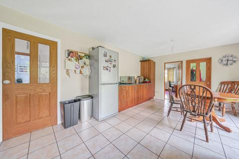 16 Vine Tree Close, Withington, Hereford, HR1 3QW