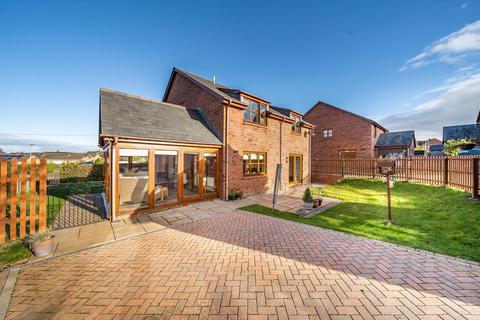 4 bedroom detached house for sale, Clehonger, Hereford HR2