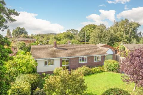 3 bedroom detached bungalow for sale, Hereford HR4