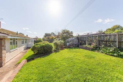 3 bedroom detached bungalow for sale, Hereford HR4