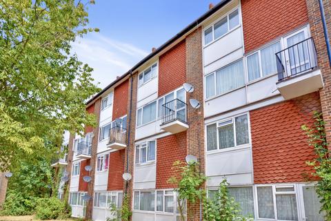 2 bedroom flat for sale, Regina Road, London SE25