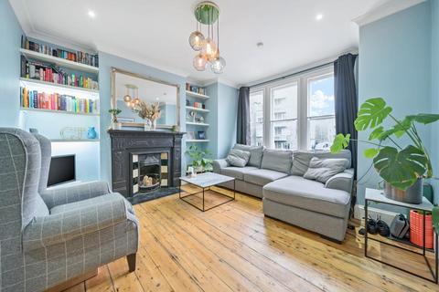 16c Yukon Road, London, SW12 9PU