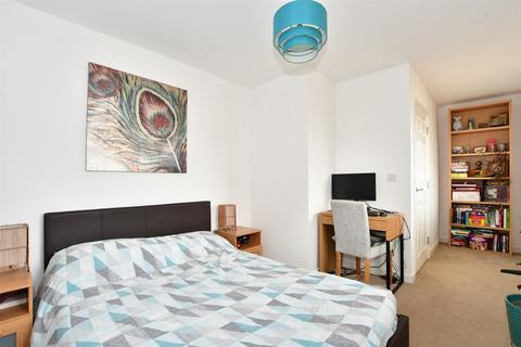 5 Abrams Way, Havant, PO9 1FJ