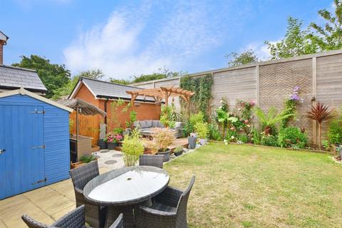 5 Abrams Way, Havant, PO9 1FJ