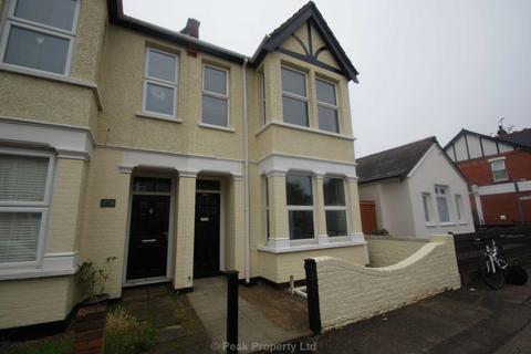 1 bedroom in a house share to rent, Westborough Road, Westcliff On Sea SS0