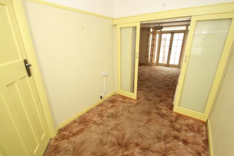 59 Oregon Square, Orpington, BR6 8BH