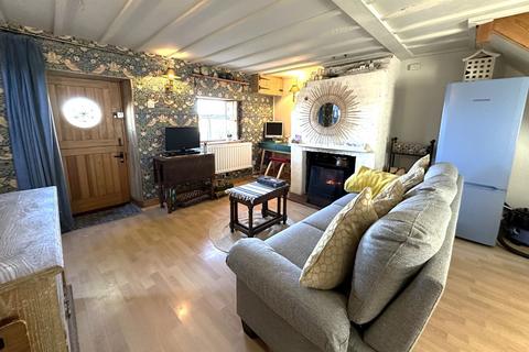 2 bedroom cottage for sale, Newport, NR29