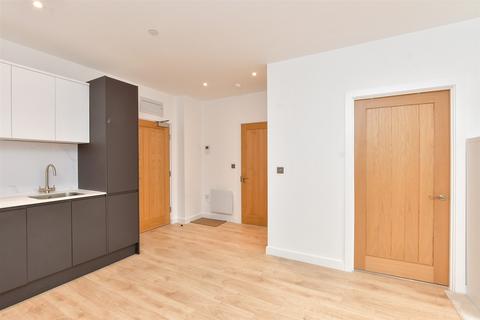 1 bedroom apartment for sale, Station Road, Redhill, Surrey