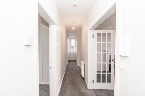 2 bedroom flat for sale, Northfield Farm Avenue, Northfield, Edinburgh, EH8