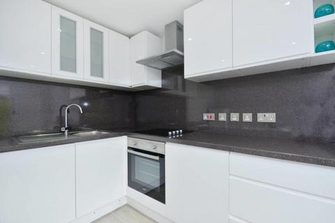 1 bedroom flat to rent - Dorchester House, London W11