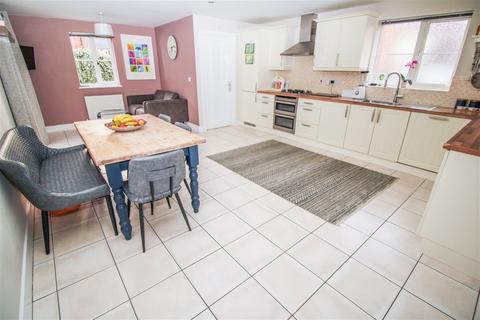 4 Dunlin Drive, Portishead, Bristol, BS20 7NH