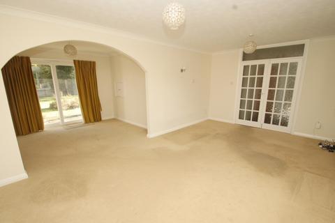 6 Langdale Close, Orpington, BR6 8QA