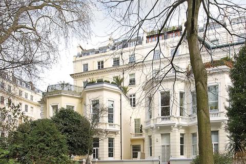 2 bedroom apartment to rent, Cornwall Gardens, London, SW7