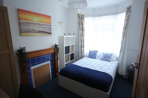 4 bedroom terraced house to rent - Heidelberg Road, Southsea PO4