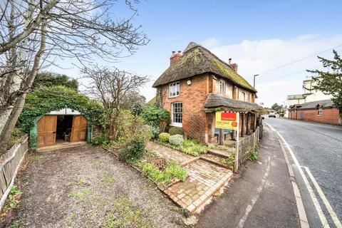 4 bedroom cottage for sale, Venns Lane,  Hereford,  HR1