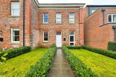 3 bedroom semi-detached house to rent, Houseman Crescent, Manchester, Greater Manchester, M20