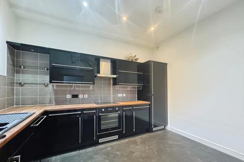 3 bedroom semi-detached house to rent, Houseman Crescent, Manchester, Greater Manchester, M20