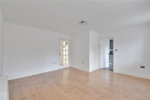 43 Edith Cavell Way, London, SE18 4JY