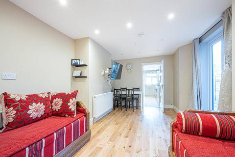 2 bedroom flat for sale, Dyne Road, Brondesbury, London, NW6
