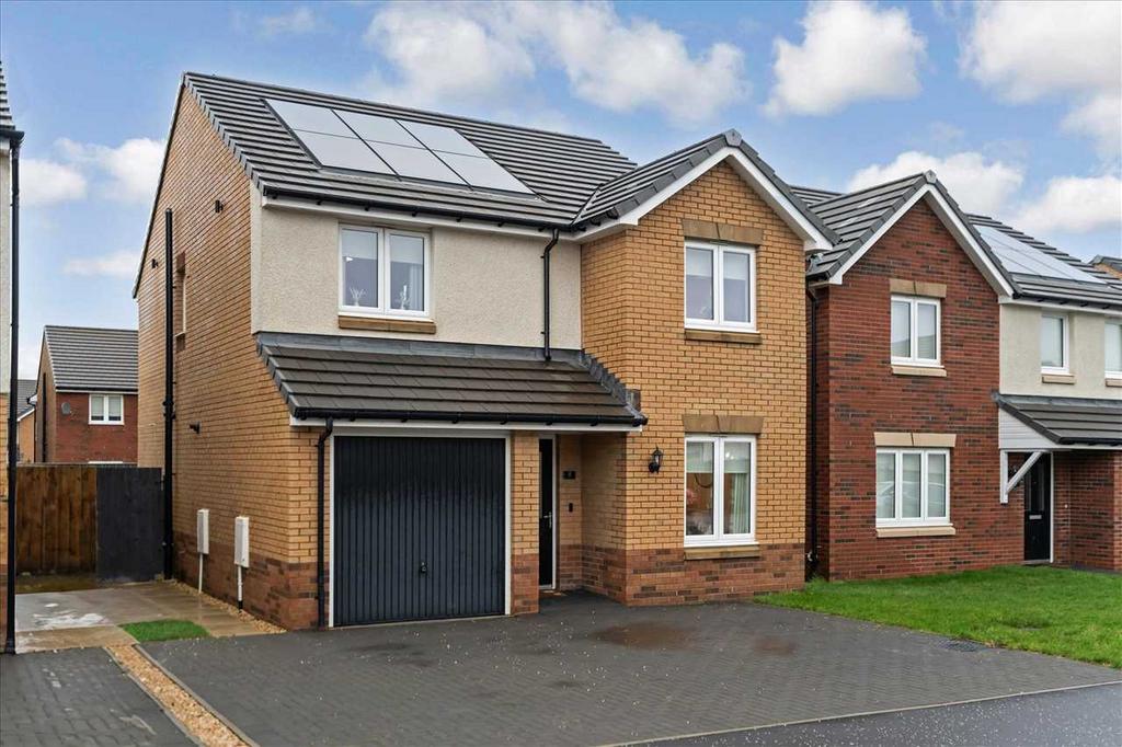 South Shields Drive, Benthall, EAST KILBRIDE 4 bed detached house for