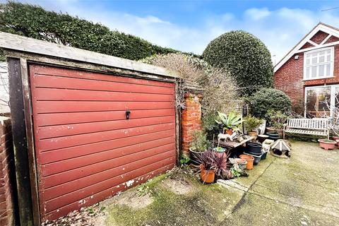 3 bedroom detached house for sale, Granville Road, Littlehampton, West Sussex