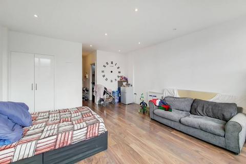 Studio for sale, Imperial Drive, HA2, Rayners Lane, Harrow, HA2