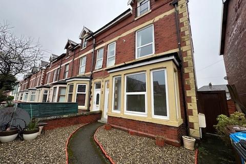 2 bedroom apartment to rent, St. Albans Road, Lytham St. Annes, Lancashire, FY8