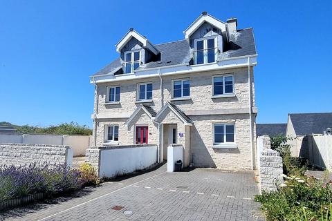 3 bedroom semi-detached house for sale, Pennsylvania Close, Portland