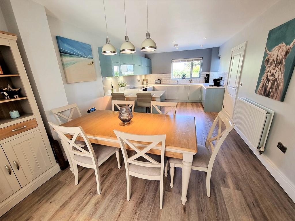 Dining Area to Kitchen