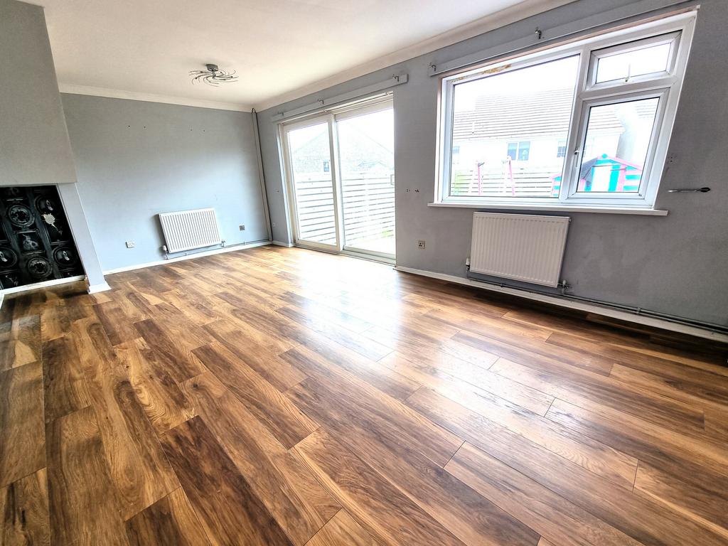 Lounge Dining Room