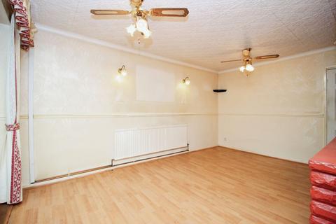 8 Balmoral Drive, Hednesford, Cannock, WS12 4LT
