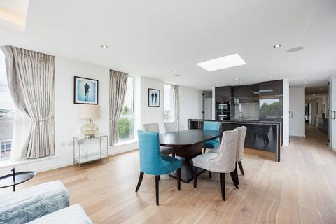 3 bedroom apartment to rent, Landau Apartments, Fulham, SW6