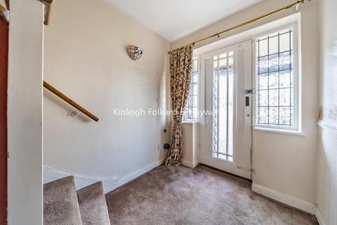 53 Pickhurst Park, Bromley, BR2 0TN