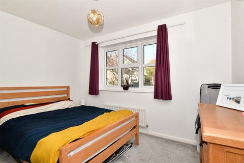 20 Merryfields, Strood, Rochester, ME2 3ND