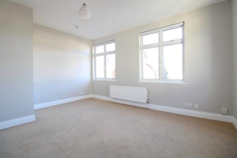 2 bedroom maisonette to rent, Reigate, Surrey RH2