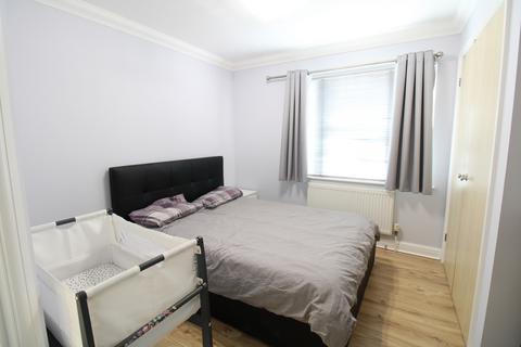 3 bedroom apartment to rent, Stephenson Place, 15 Station Road North, Redhill RH1