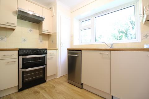 2 bedroom ground floor flat to rent, Oak House, Oakfield Drive, Reigate RH2