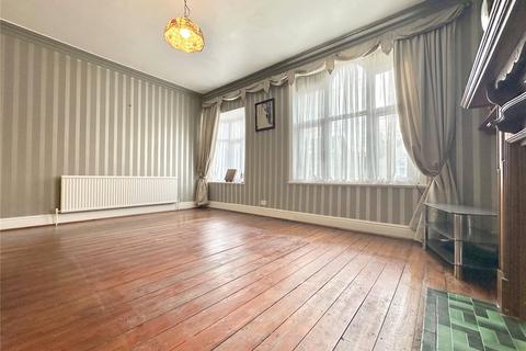2 bedroom apartment for sale, Calderstones Road, Calderstones, Liverpool, L18