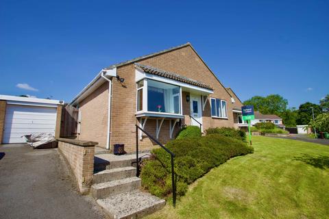 3 bedroom bungalow for sale, Coppin Close, Glastonbury, Somerset