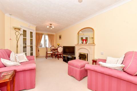 1 bedroom flat for sale, Queen Street, Ramsgate, Kent