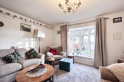 3 bedroom semi-detached house for sale, Peacock Street, DN17