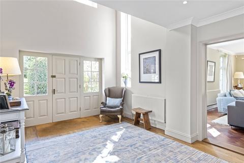 4 Goldrings Road, Oxshott, Leatherhead, KT22 0QR