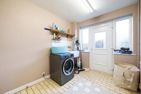 41 Shefford Crescent, Wokingham, RG40 1YP
