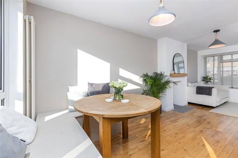 3 bedroom terraced house for sale, Roundstone Crescent, East Preston, Littlehampton, West Sussex, BN16