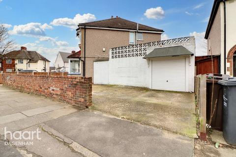 3 bedroom semi-detached house for sale, Mayfield Road, DAGENHAM