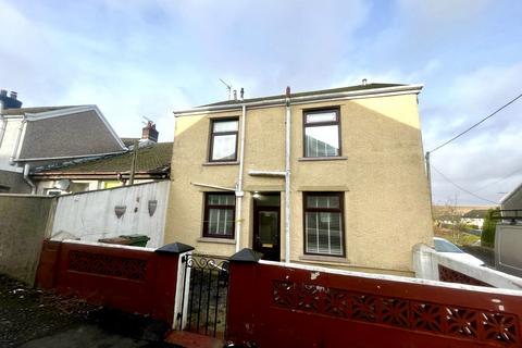 3 bedroom end of terrace house for sale, Fochriw, Bargoed CF81