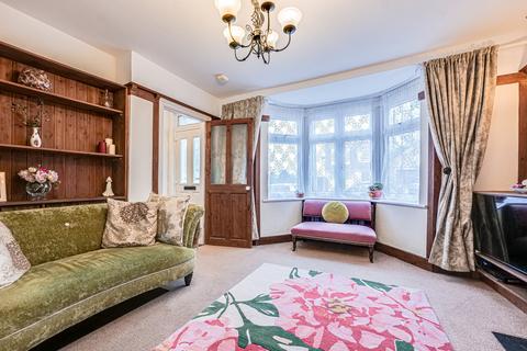 13 Bailey Road, Leigh-on-sea, SS9 3PJ